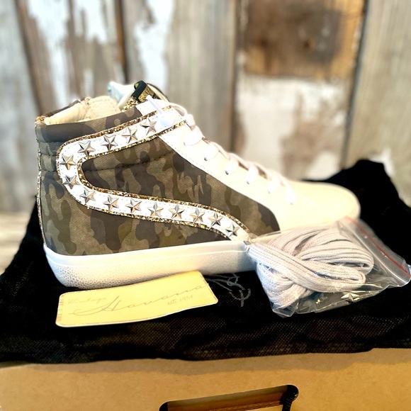 Vintage Havana Shoes - Vintage Havana Forest High size 10 NWT in box